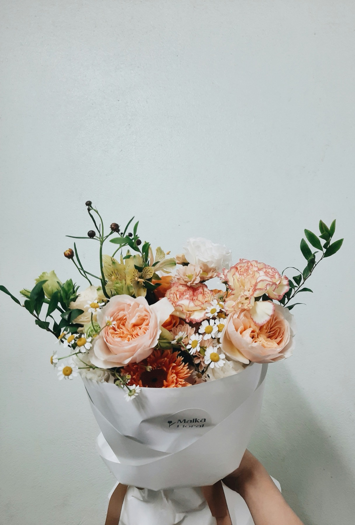 Hand-held floral bouquet